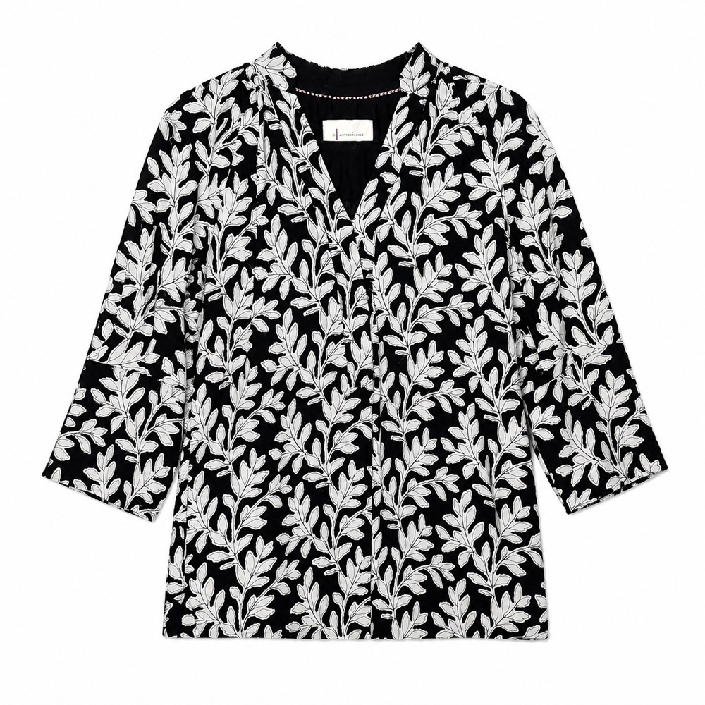 Anthropologie Embroidered Tunic Top Size XS Black White Floral Cotton